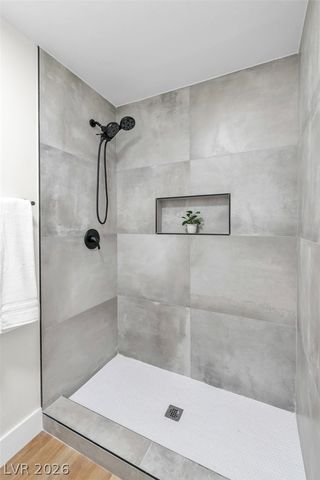 2415 Pickwick Drive, Henderson, NV 89014