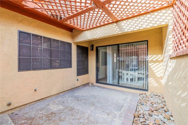 2415 Pickwick Drive, Henderson, NV 89014