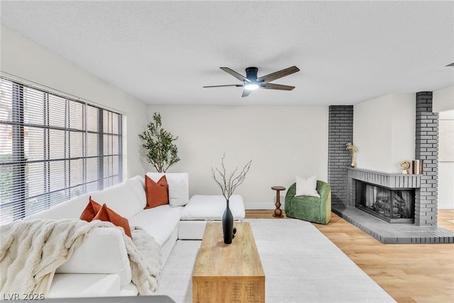 2415 Pickwick Drive, Henderson, NV 89014