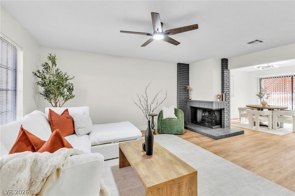 2415 Pickwick Drive, Henderson, NV 89014