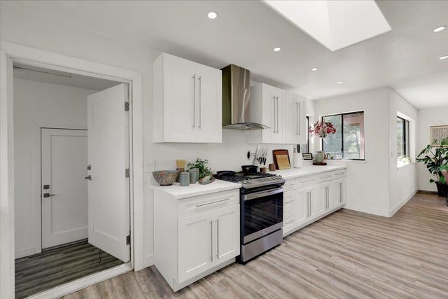 17513 Derby Way, Penn Valley, CA 95946