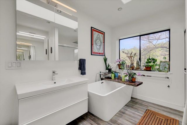 17513 Derby Way, Penn Valley, CA 95946