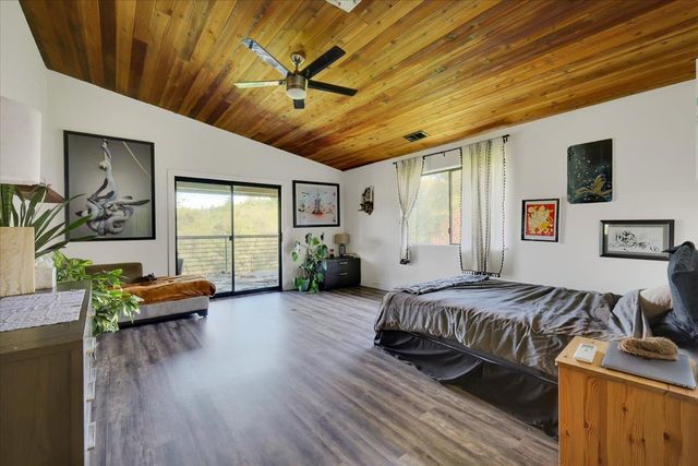 17513 Derby Way, Penn Valley, CA 95946