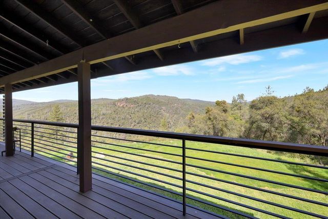 17513 Derby Way, Penn Valley, CA 95946