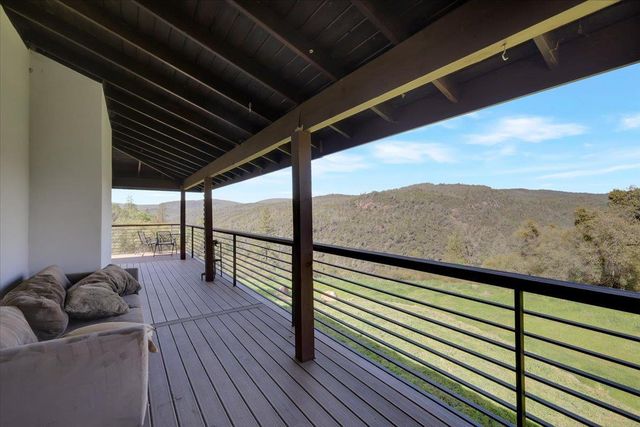 17513 Derby Way, Penn Valley, CA 95946