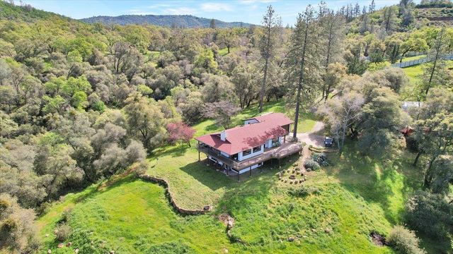 17513 Derby Way, Penn Valley, CA 95946