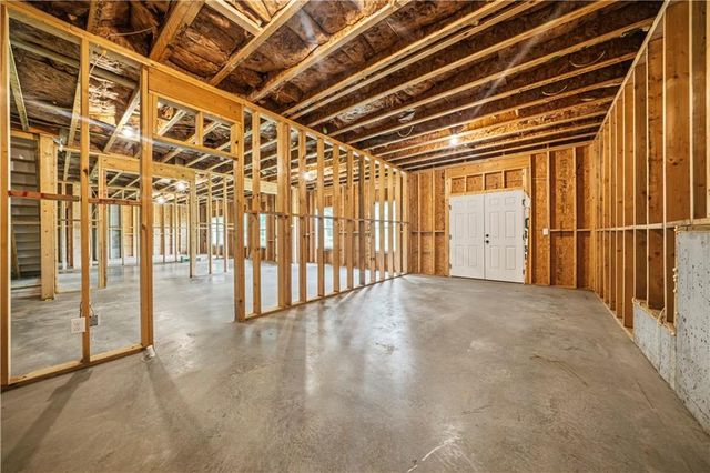 6 Brownwood Drive SE, Cartersville, GA 30120