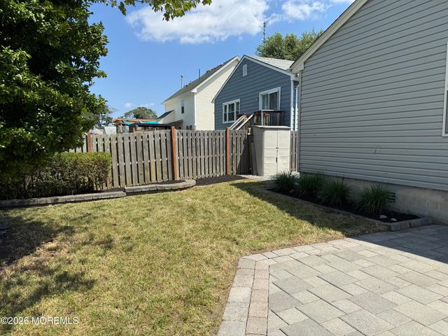 552 Bash Road, Toms River, NJ 08753
