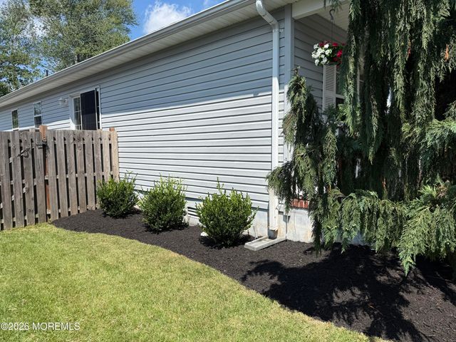 552 Bash Road, Toms River, NJ 08753
