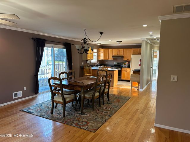 552 Bash Road, Toms River, NJ 08753