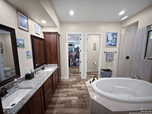 246 Cibolo Way, La Vernia, TX 78121