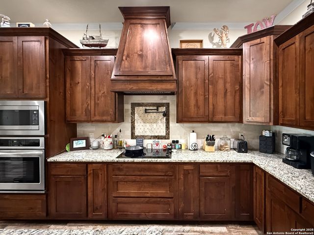 246 Cibolo Way, La Vernia, TX 78121