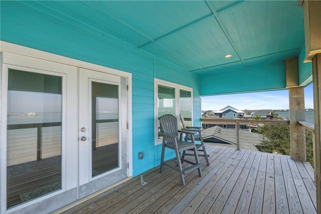 125 Lakeview, Rockport, TX 78382