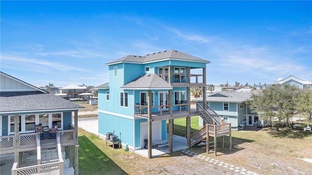 125 Lakeview, Rockport, TX 78382