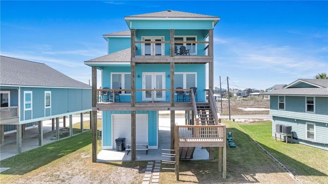 125 Lakeview, Rockport, TX 78382