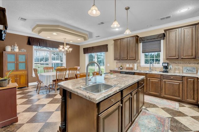 1798 Holly Grove Rd, Lewisburg, TN 37091