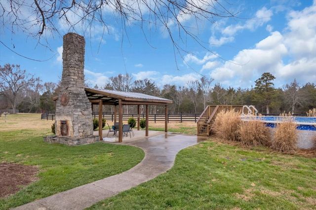 1798 Holly Grove Rd, Lewisburg, TN 37091