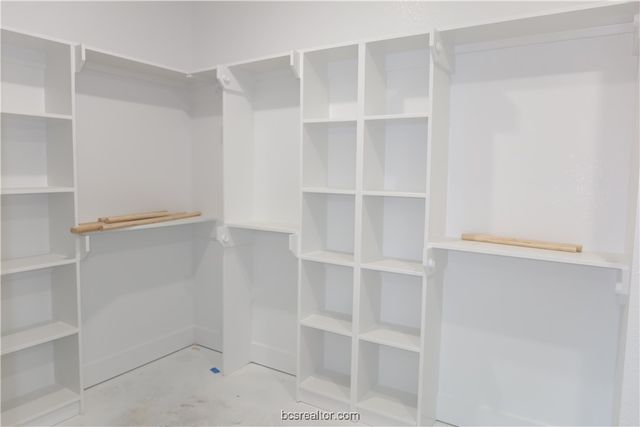 2000 Reagan Court, Bryan, TX 77802