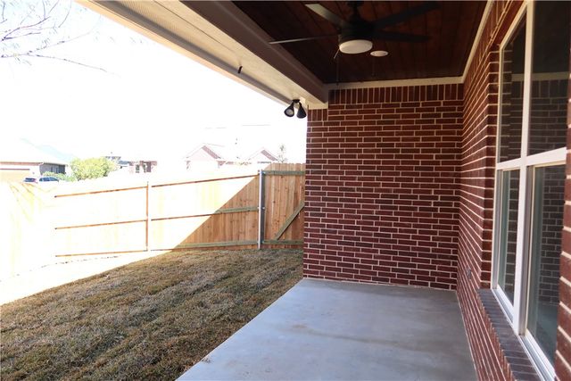 2000 Reagan Court, Bryan, TX 77802