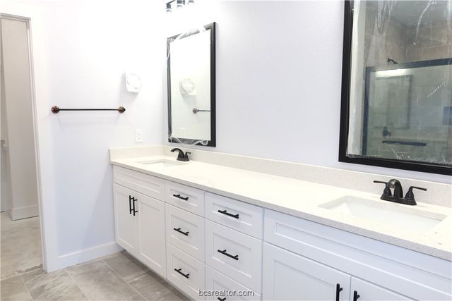 2000 Reagan Court, Bryan, TX 77802