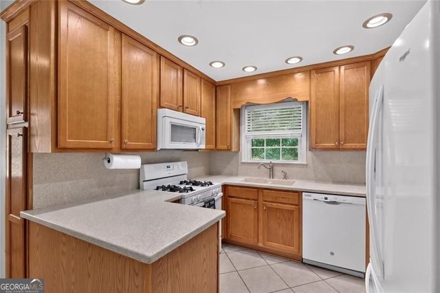 8715 Gullatt Road, Palmetto, GA 30268