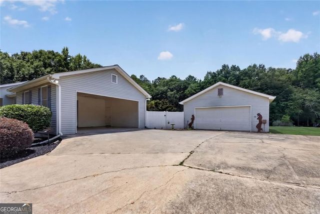 8715 Gullatt Road, Palmetto, GA 30268