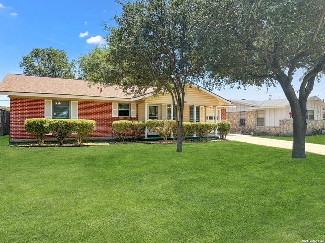 310 Mahota Dr, San Antonio, TX 78227