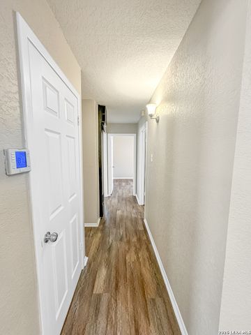 310 Mahota Dr, San Antonio, TX 78227