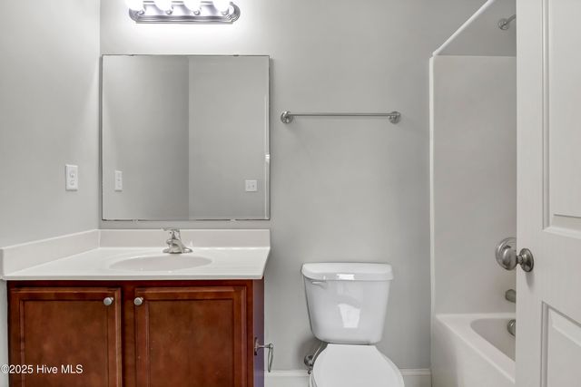 4814 Exton Park Loop, Castle Hayne, NC 28429