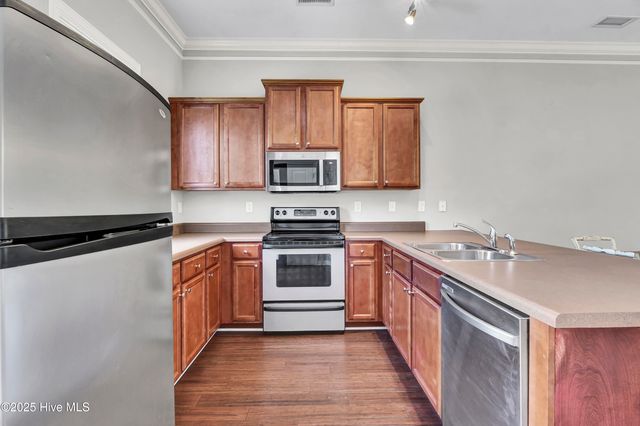 4814 Exton Park Loop, Castle Hayne, NC 28429