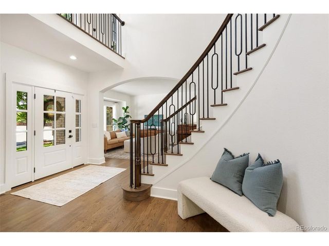 5212 S Geneva St, Englewood, CO 80111