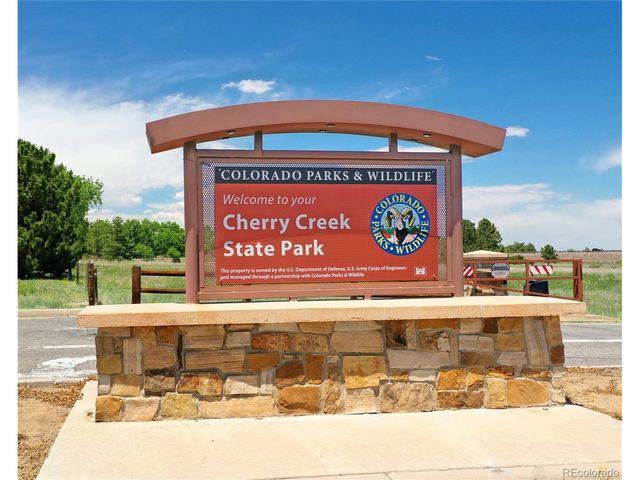 5212 S Geneva St, Englewood, CO 80111
