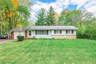 6580 Barton Road, North Olmsted, OH 44070