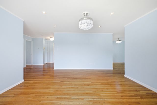 8856 Northshore Drive 201A, Des Plaines, IL 60016