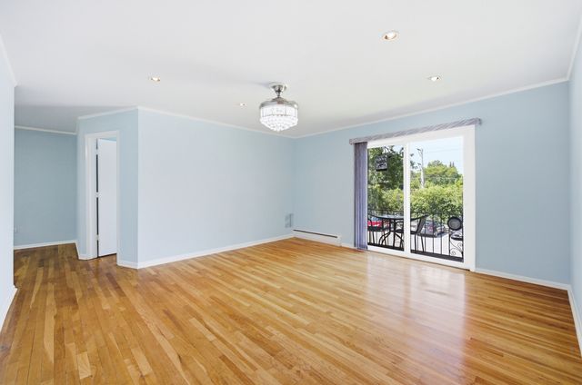 8856 Northshore Drive 201A, Des Plaines, IL 60016