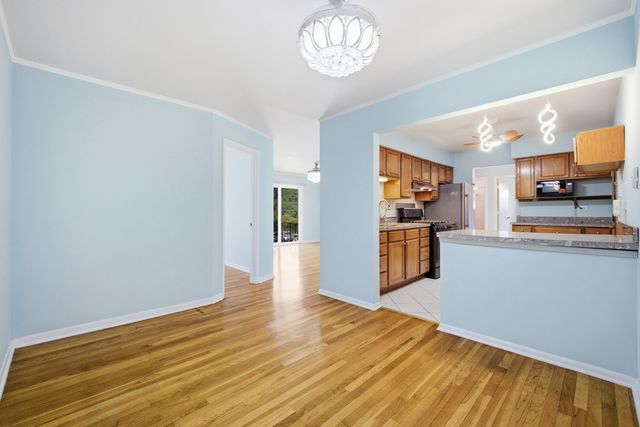 8856 Northshore Drive 201A, Des Plaines, IL 60016