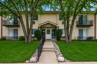 8856 Northshore Drive 201A, Des Plaines, IL 60016