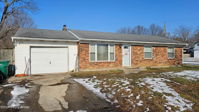 1004 Summitt Dr, Louisville, KY 40229