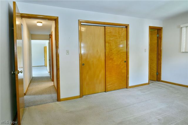 2909 Beal Street NW, Warren, OH 44485
