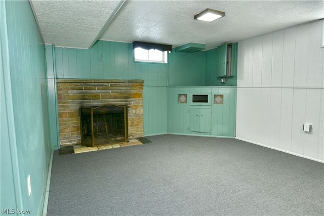 2909 Beal Street NW, Warren, OH 44485