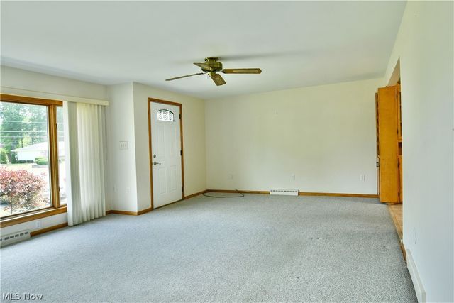 2909 Beal Street NW, Warren, OH 44485