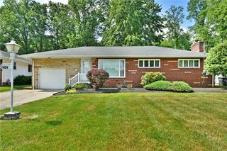2909 Beal Street NW, Warren, OH 44485