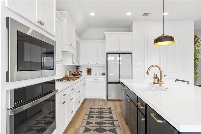 398 Trout River RD, Kyle, TX 78640