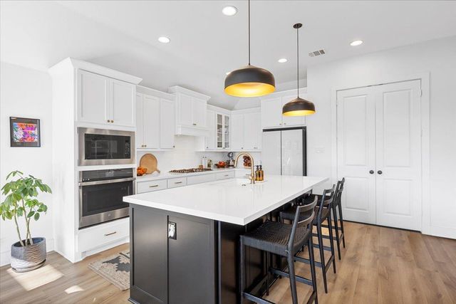 398 Trout River RD, Kyle, TX 78640