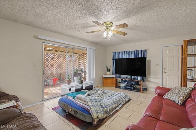 4793 Via Renaldo, Las Vegas, NV 89103