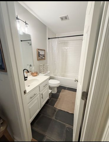 101 Michael Dr, Leoma, TN 38468