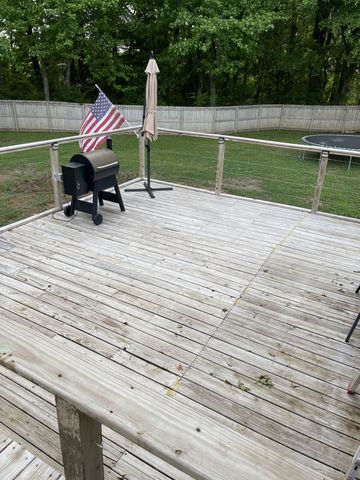 101 Michael Dr, Leoma, TN 38468