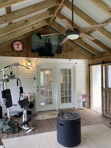 101 Michael Dr, Leoma, TN 38468
