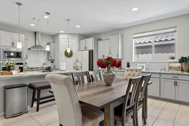 922 Turquesa Loop SE, Rio Rancho, NM 87124