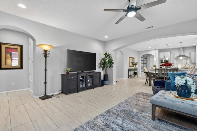 922 Turquesa Loop SE, Rio Rancho, NM 87124
